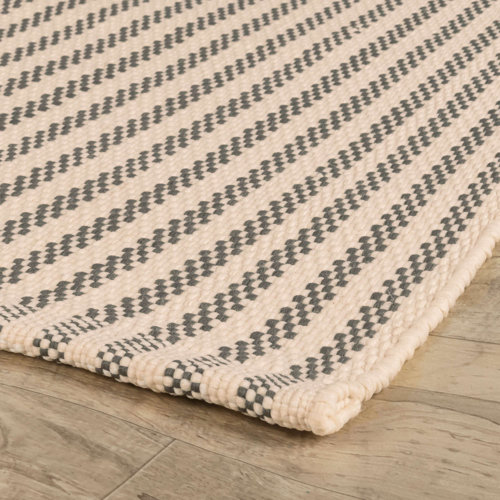 Home Conservatory Pinstripe Grey/Ivory Handwoven Indoor/Outdoor Rug